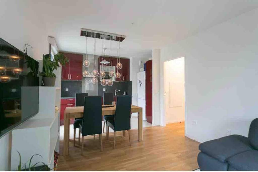 Cozy & Quiet Getaway Just 300M From Paris With Free Private Parking Apartment Gentilly Luaran gambar